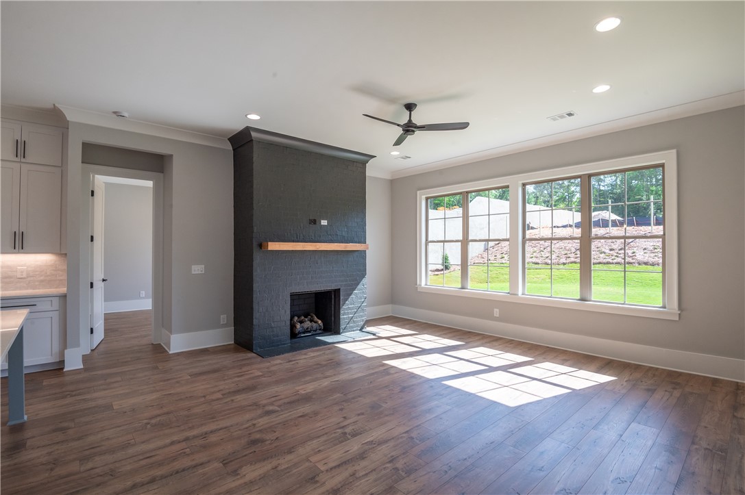 814 SUMMERLIN CIRCLE