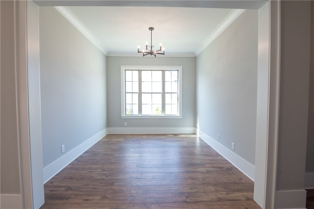 814 SUMMERLIN CIRCLE