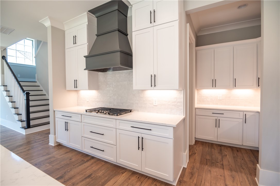 814 SUMMERLIN CIRCLE