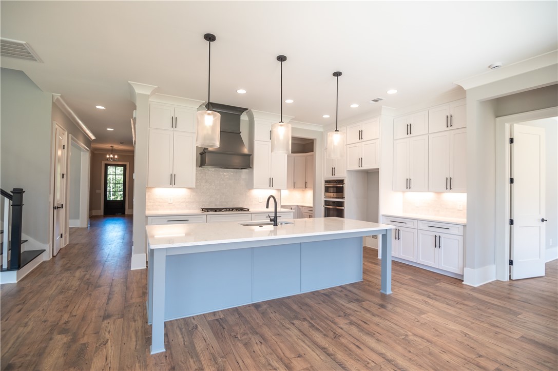 814 SUMMERLIN CIRCLE