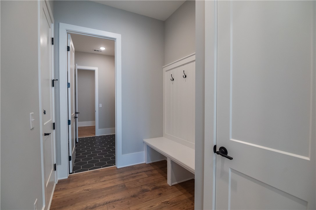 814 SUMMERLIN CIRCLE