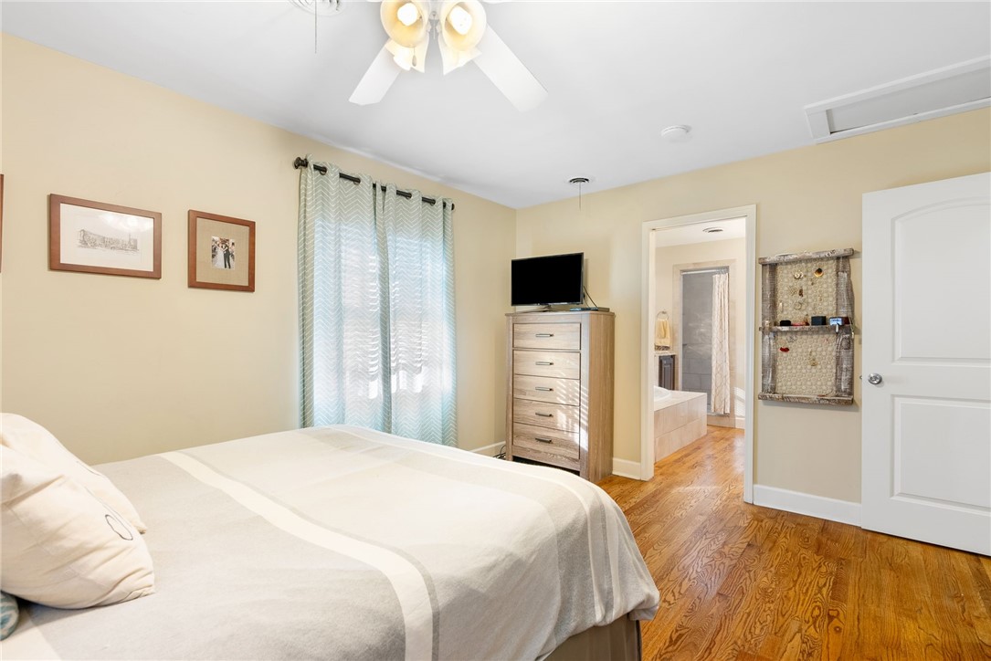 1706 HIGHLAND CIRCLE