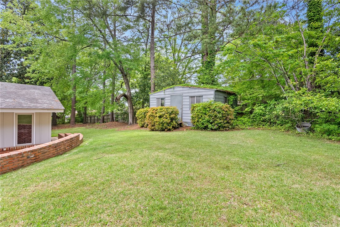 1706 HIGHLAND CIRCLE