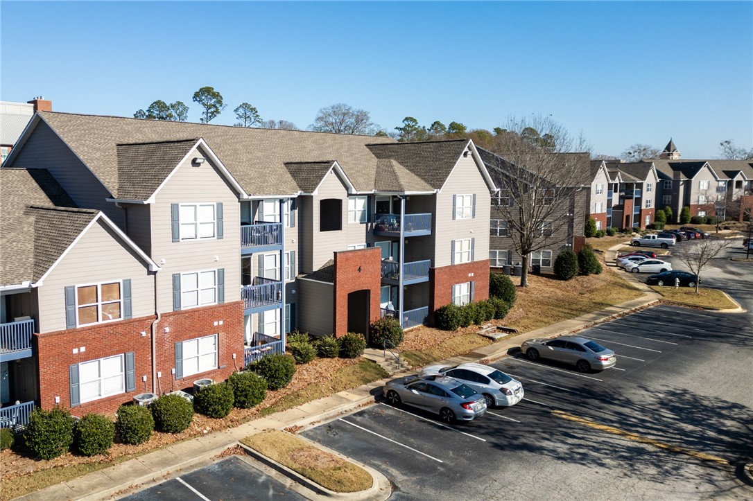 1114 S COLLEGE STREET 4102