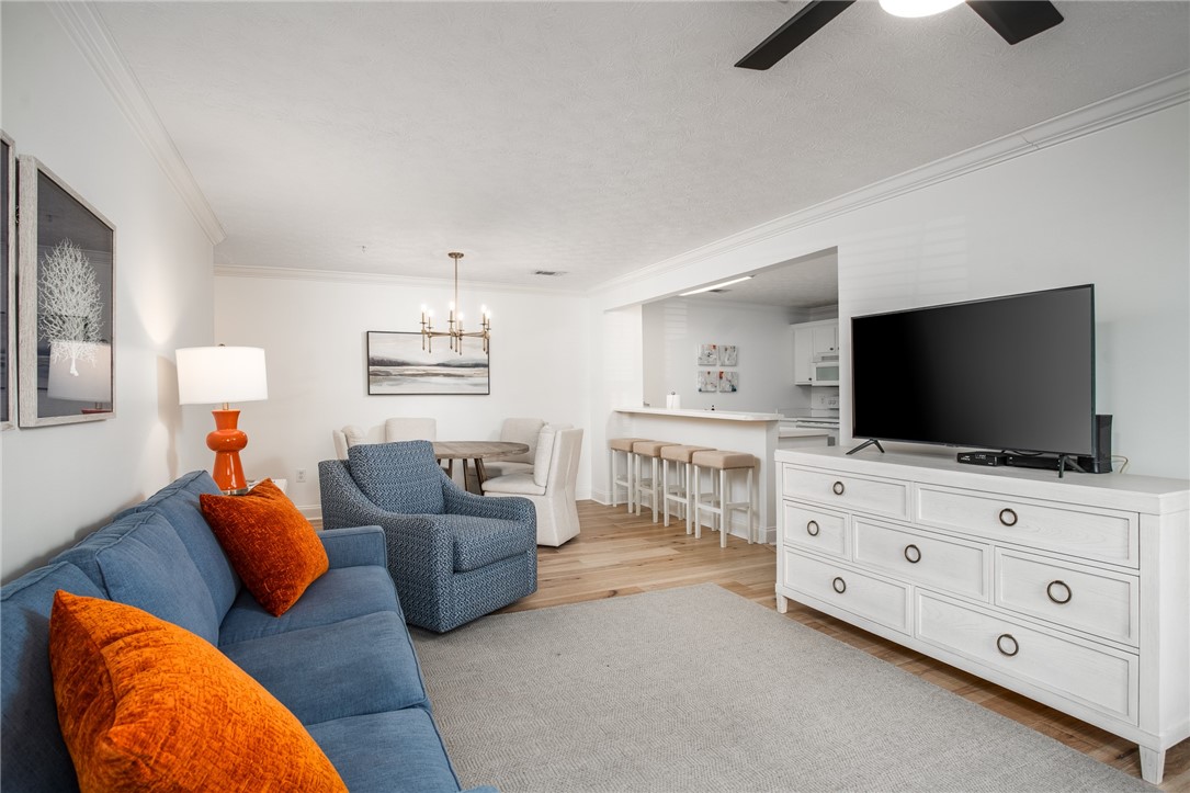 1114 S COLLEGE STREET 4102