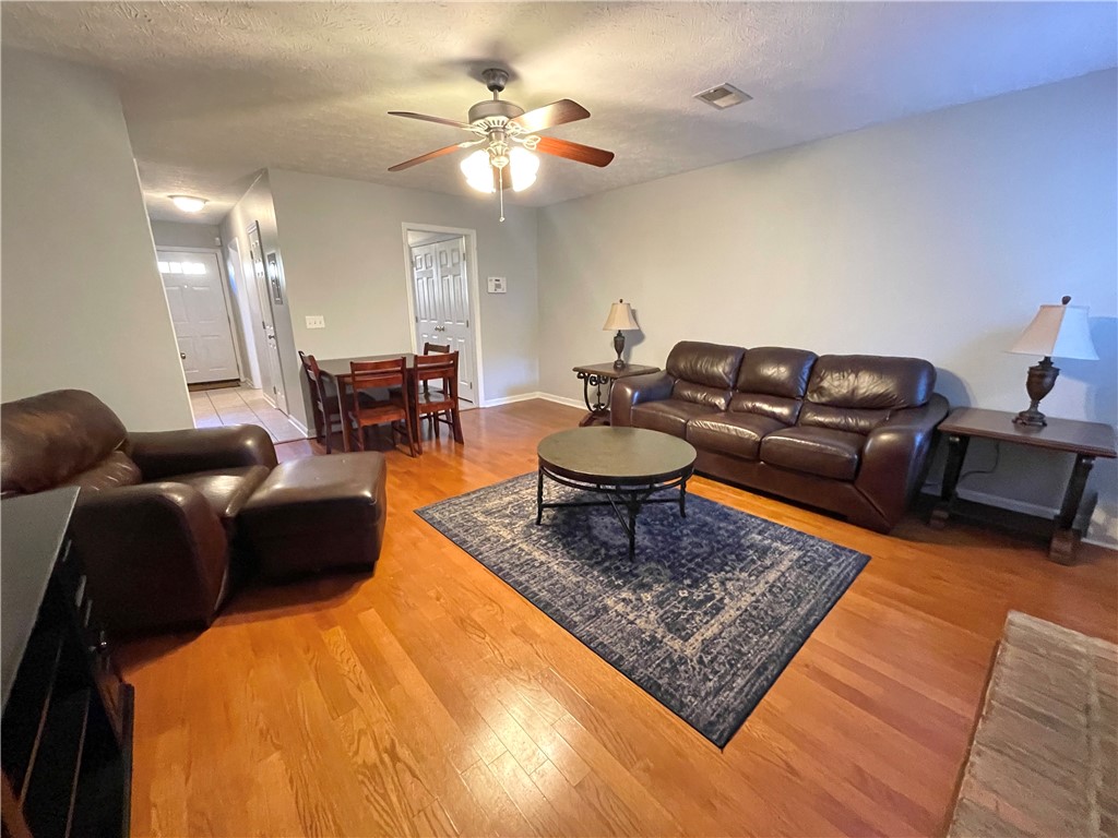 111 S ROSS STREET 10