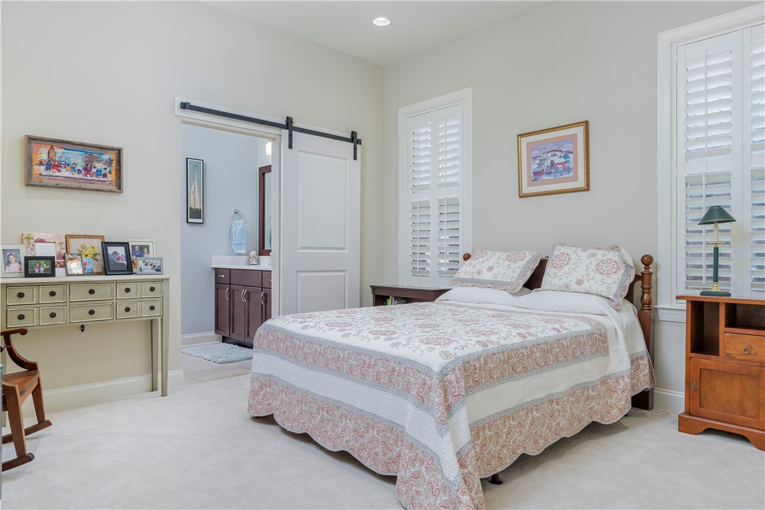 2833 SPRING LAKES CROSSING