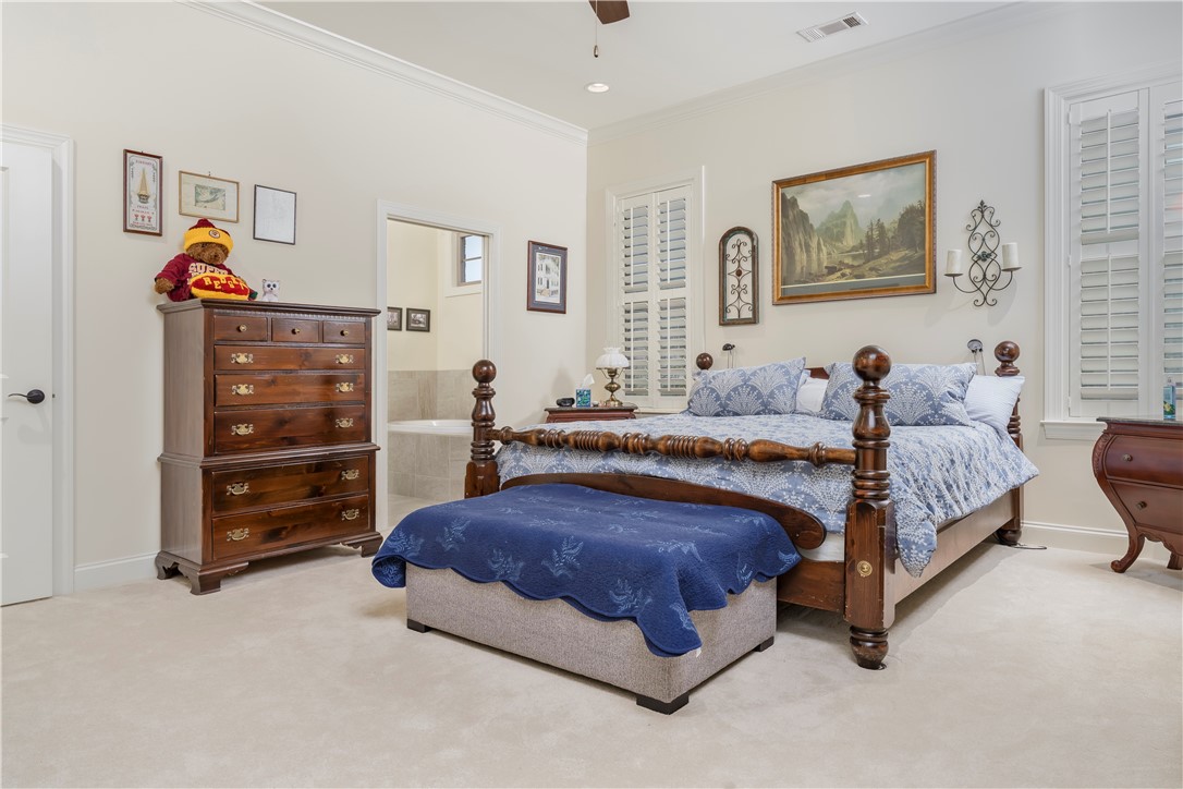 2833 SPRING LAKES CROSSING