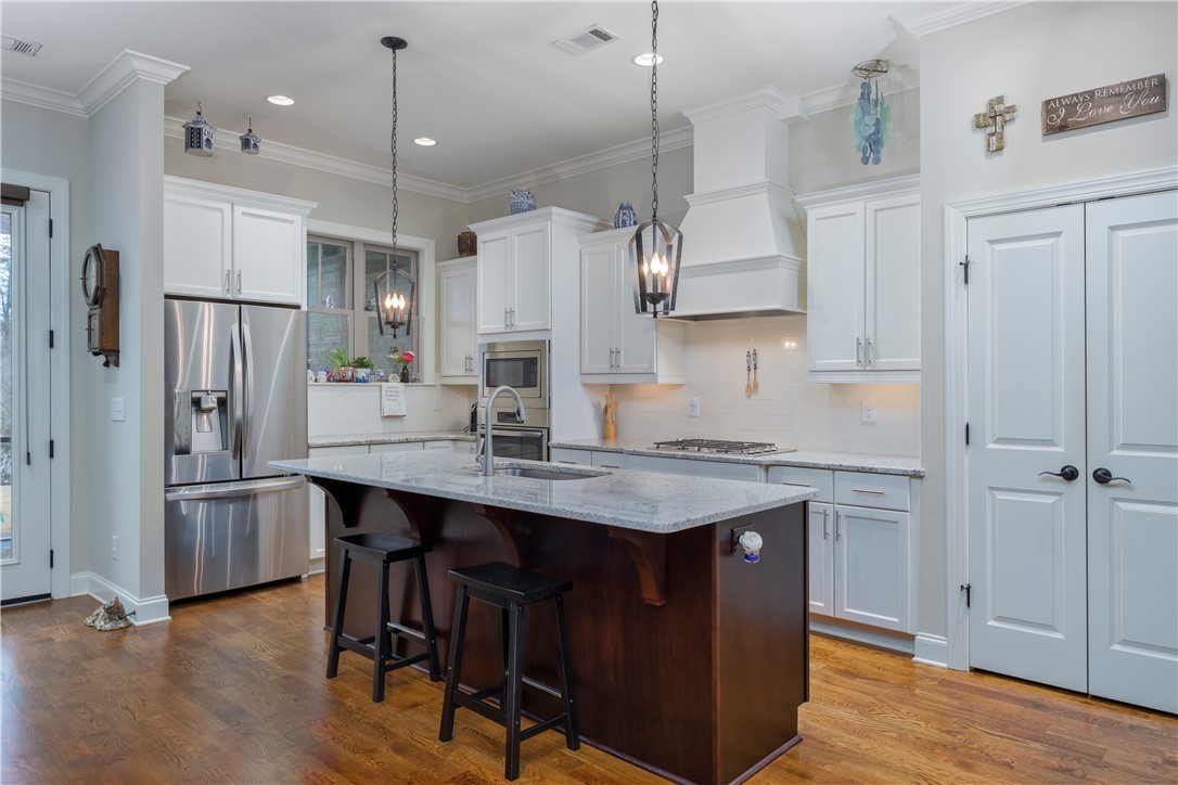 2833 SPRING LAKES CROSSING