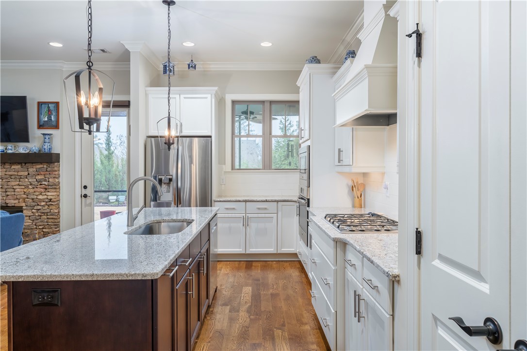 2833 SPRING LAKES CROSSING