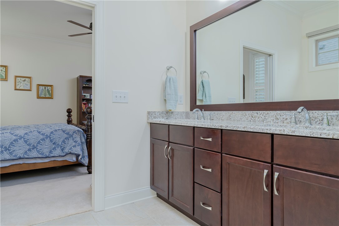 2833 SPRING LAKES CROSSING