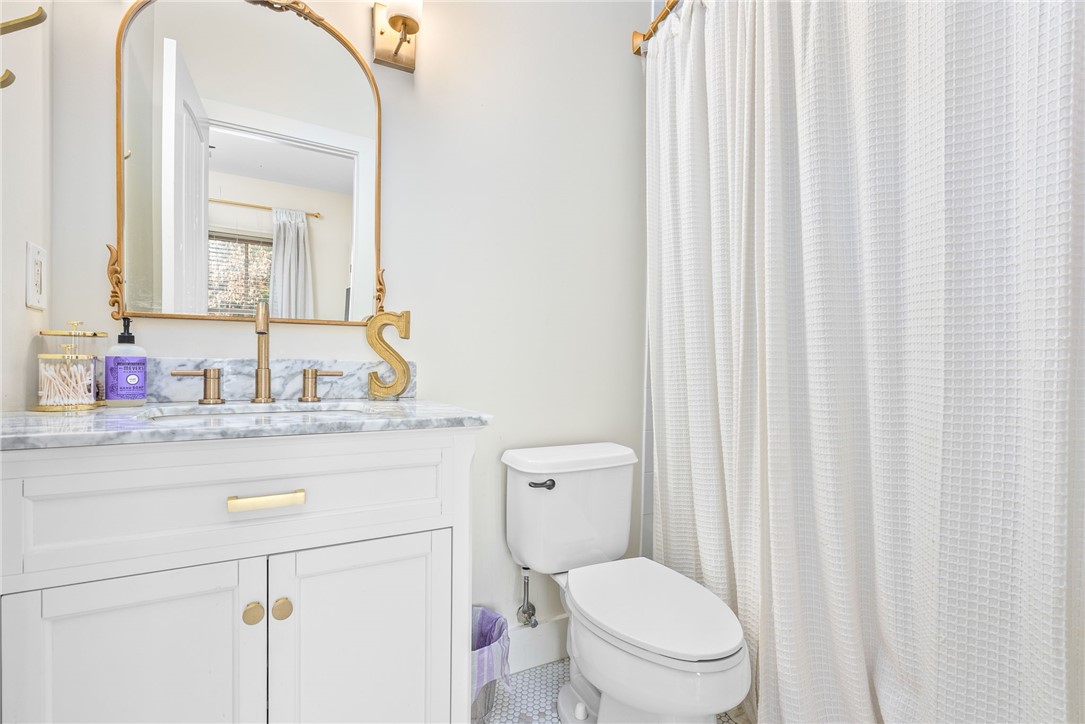 650 DEKALB STREET 1437