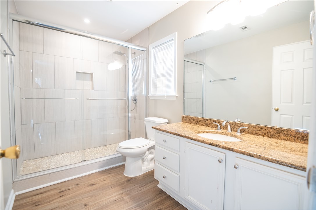 630 N COLLEGE STREET