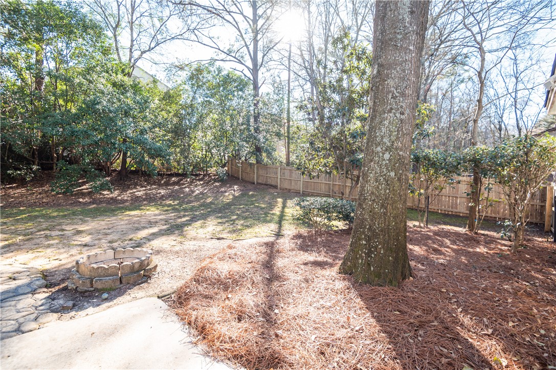 630 N COLLEGE STREET