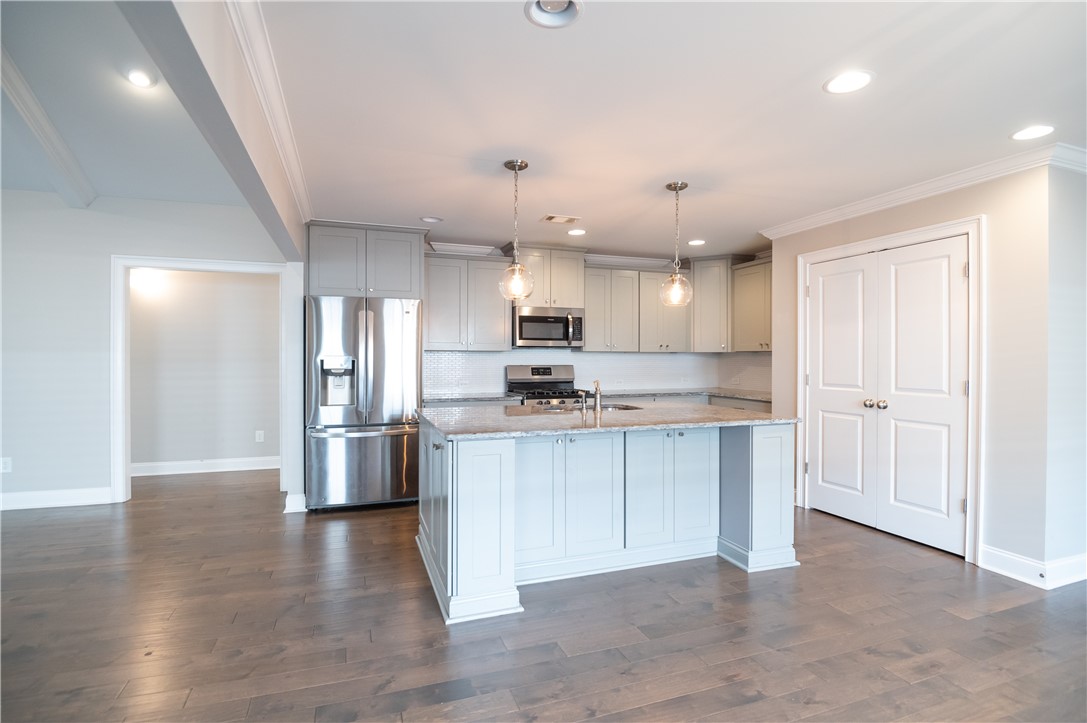 2601 FARMSTONE RIDGE