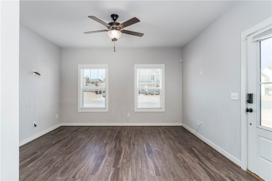 730 NORTHERN VILLAGE COURT