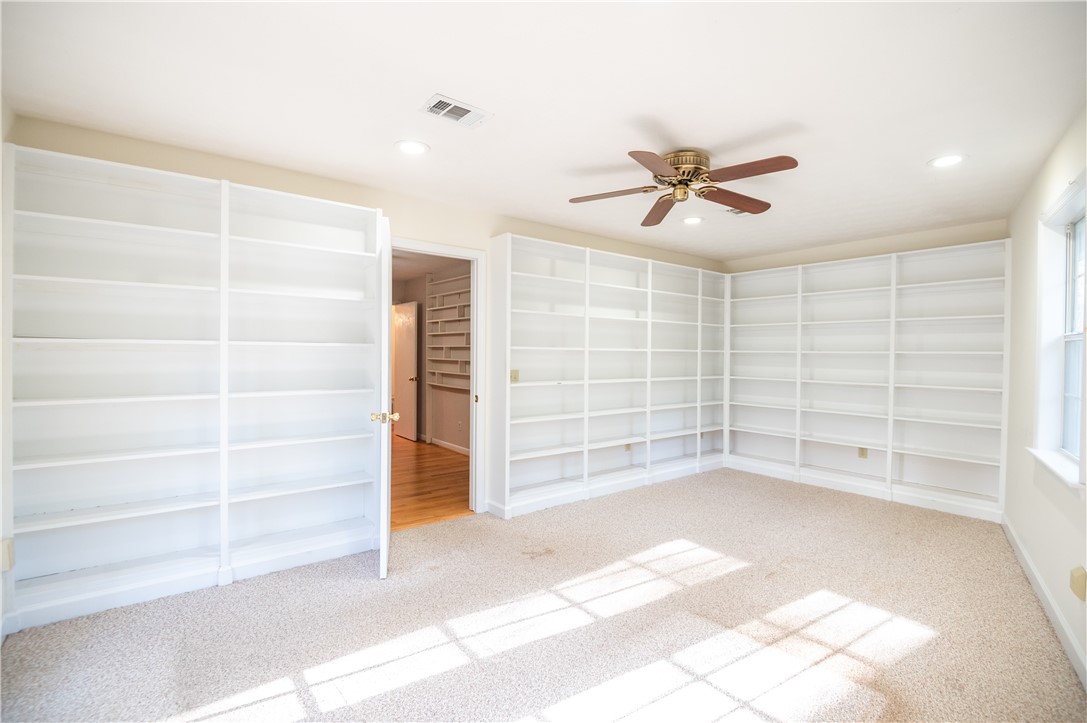 204 TIMBERDALE COURT