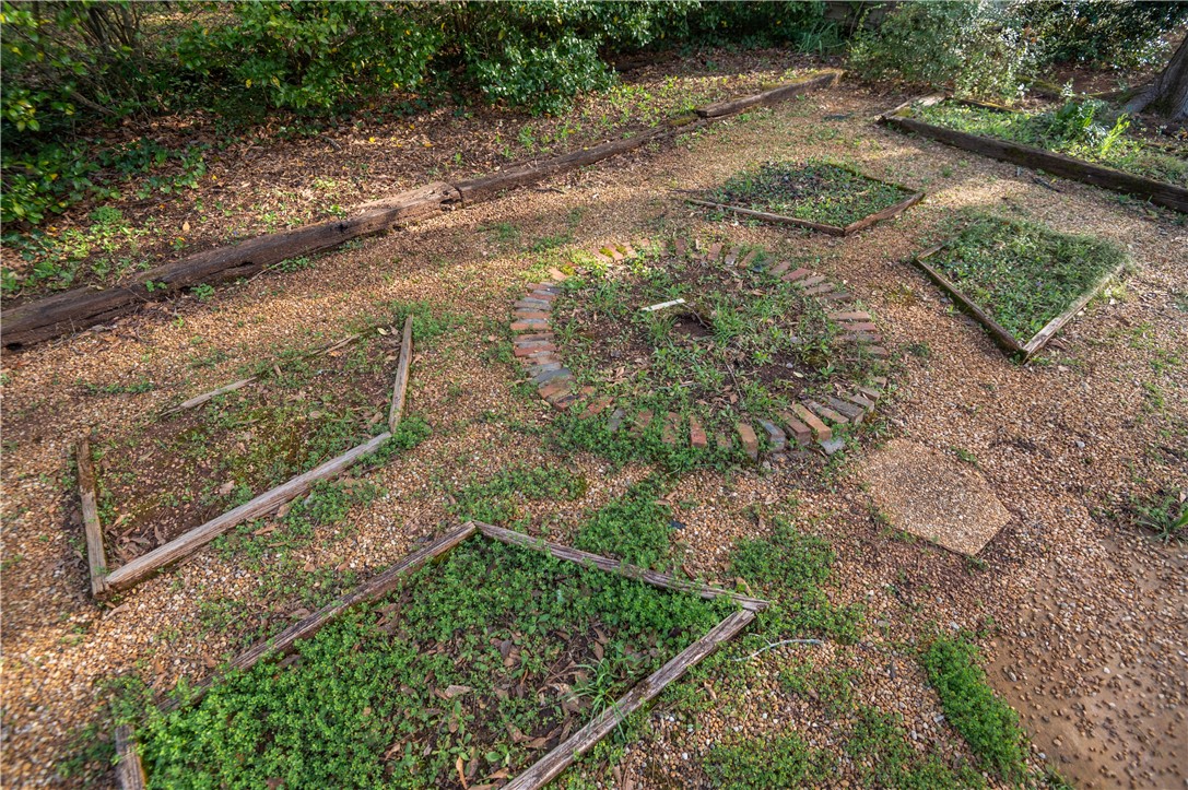 204 TIMBERDALE COURT