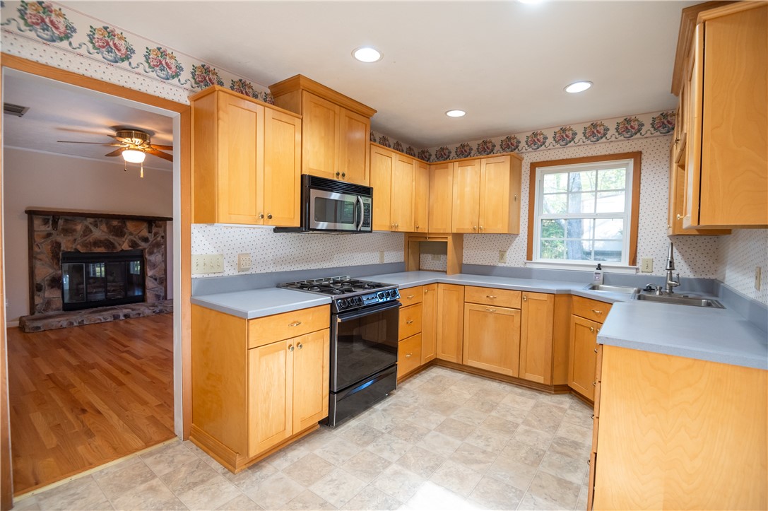 204 TIMBERDALE COURT