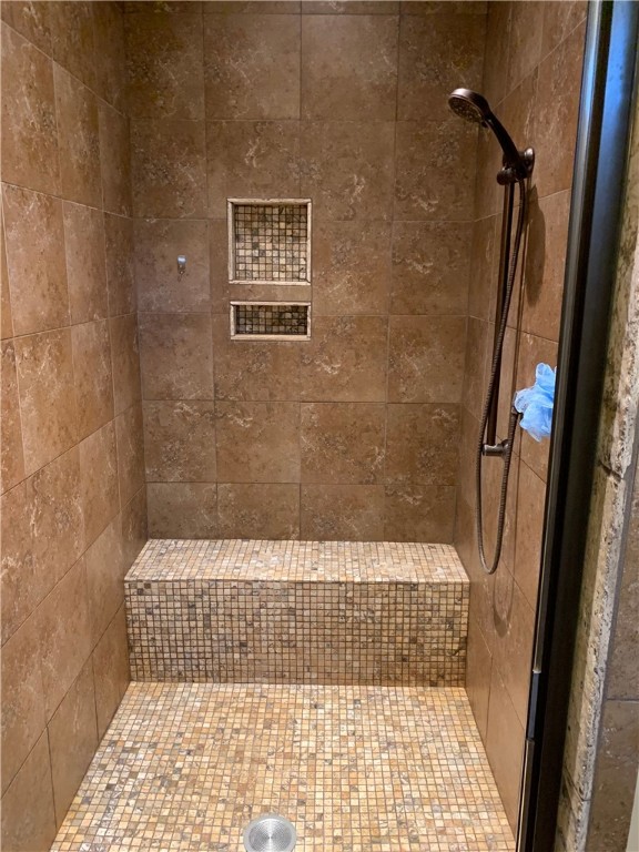 716 LEE ROAD 2039 N/A