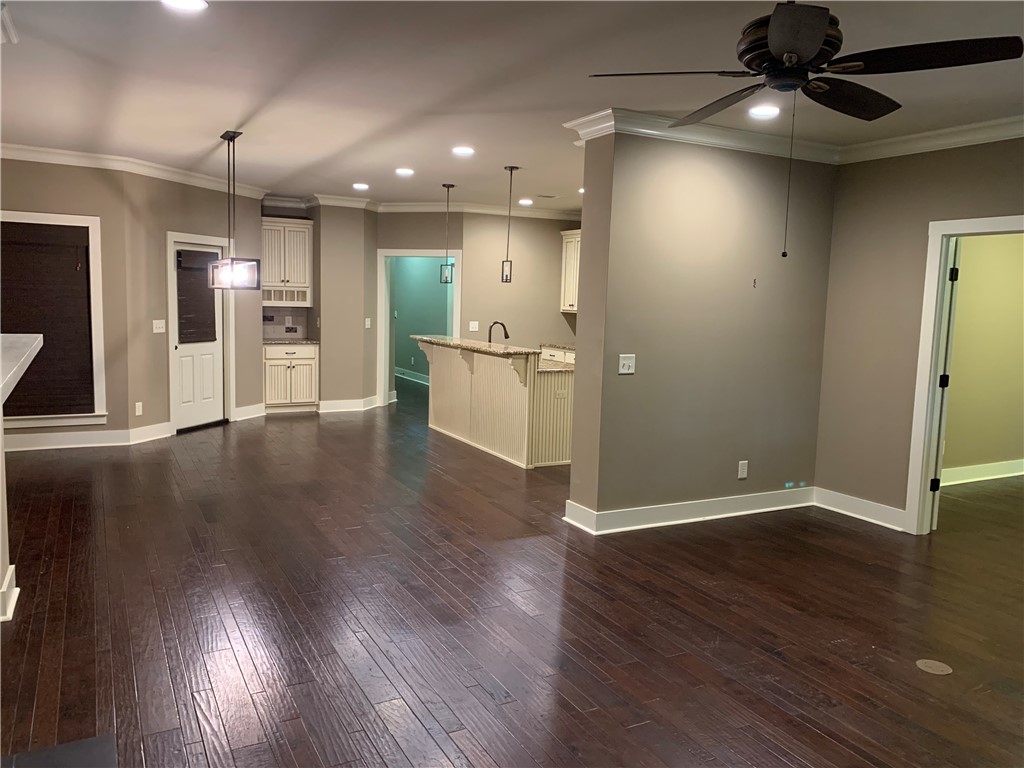 716 LEE ROAD 2039 N/A