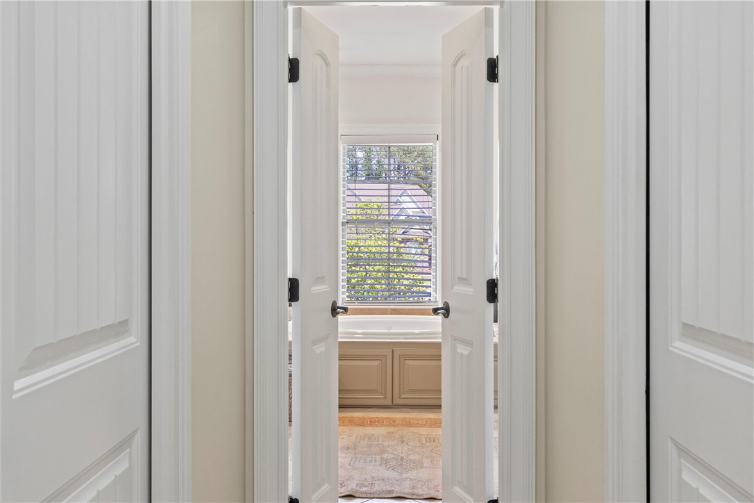 480 BENNINGTON COURT