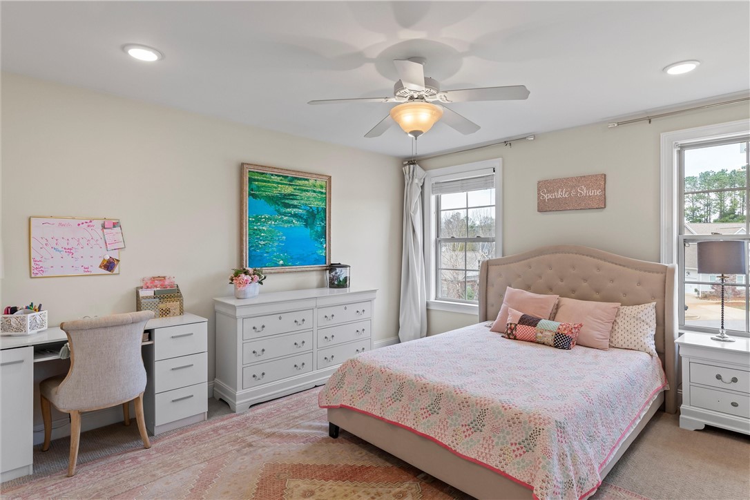 480 BENNINGTON COURT