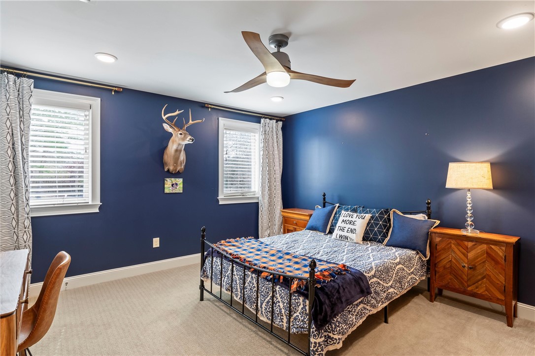 480 BENNINGTON COURT