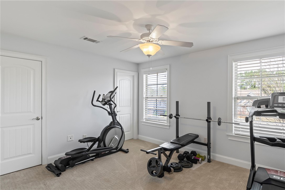 480 BENNINGTON COURT