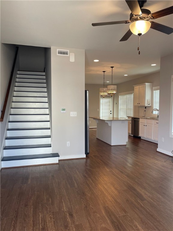 728 NORTHERN VILLAGE COURT