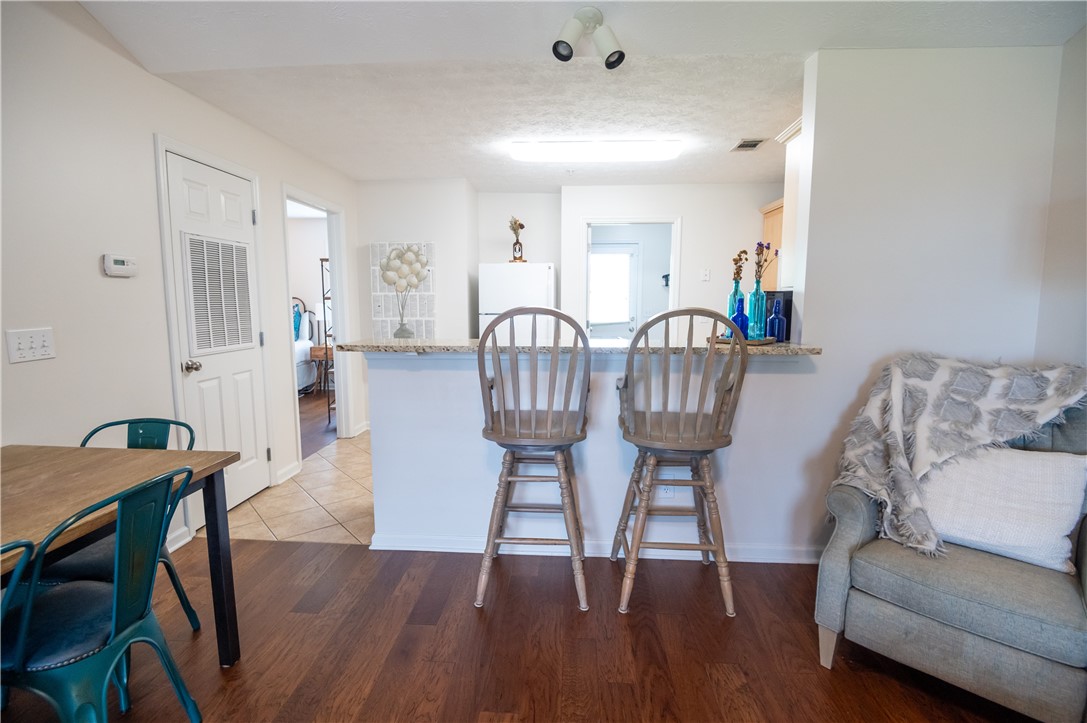 402 W GLENN AVENUE B306