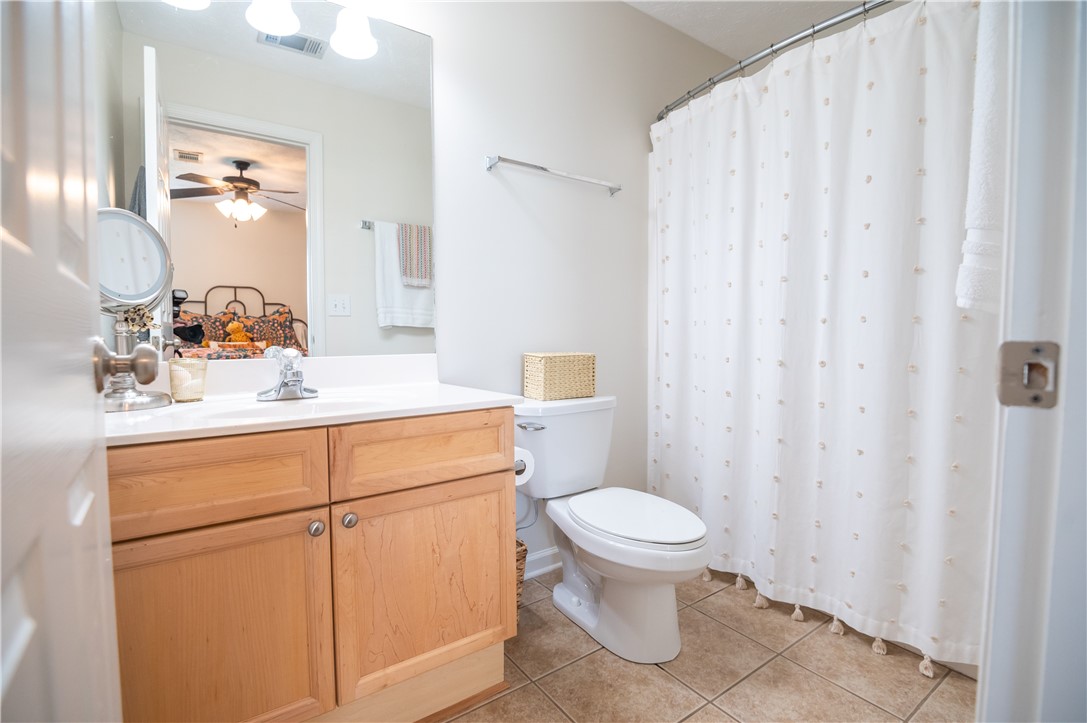 402 W GLENN AVENUE B306