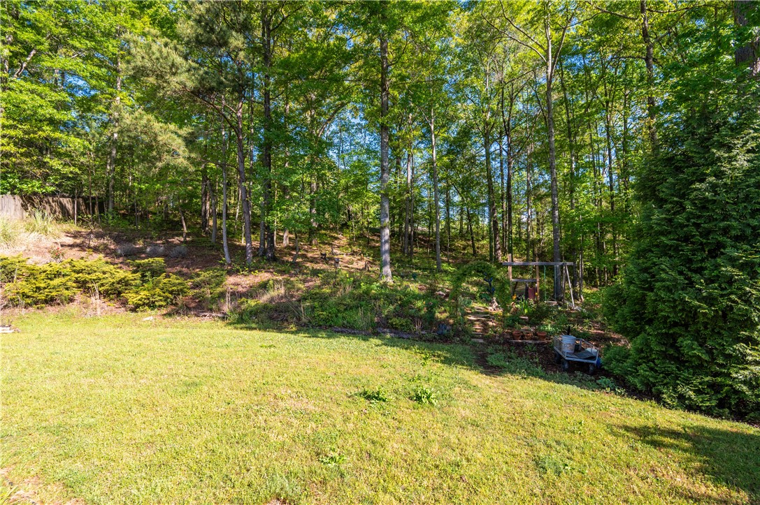 1818 SHADOW BEND LANE