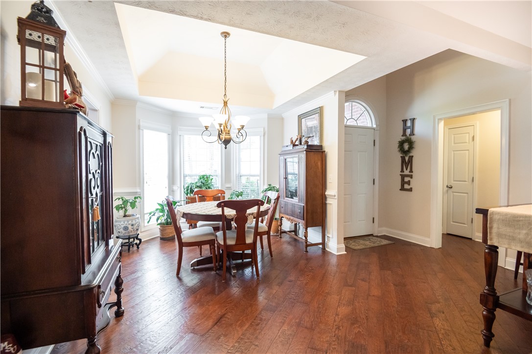 1818 SHADOW BEND LANE