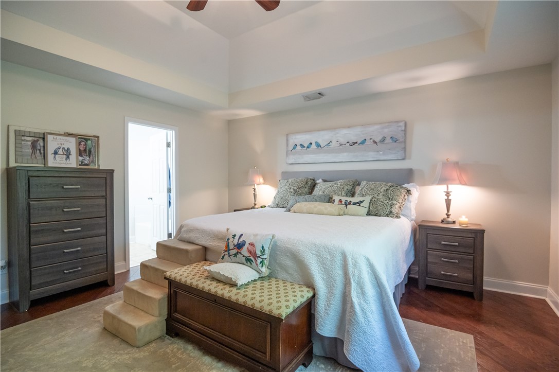 1818 SHADOW BEND LANE