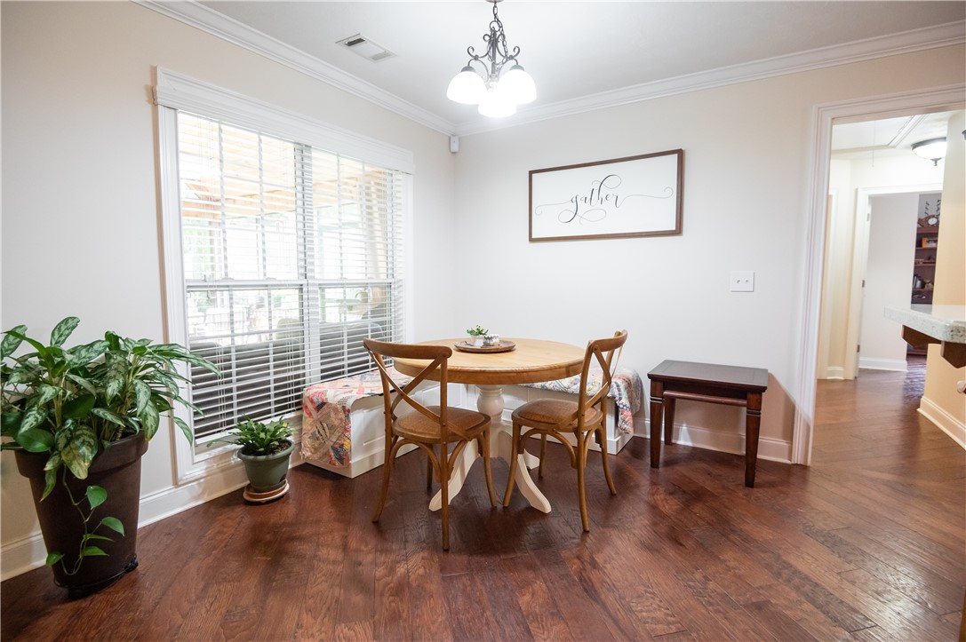 1818 SHADOW BEND LANE