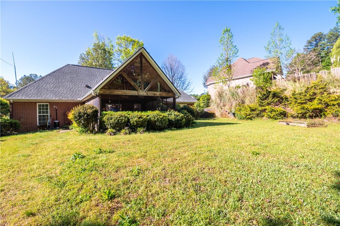 1818 SHADOW BEND LANE