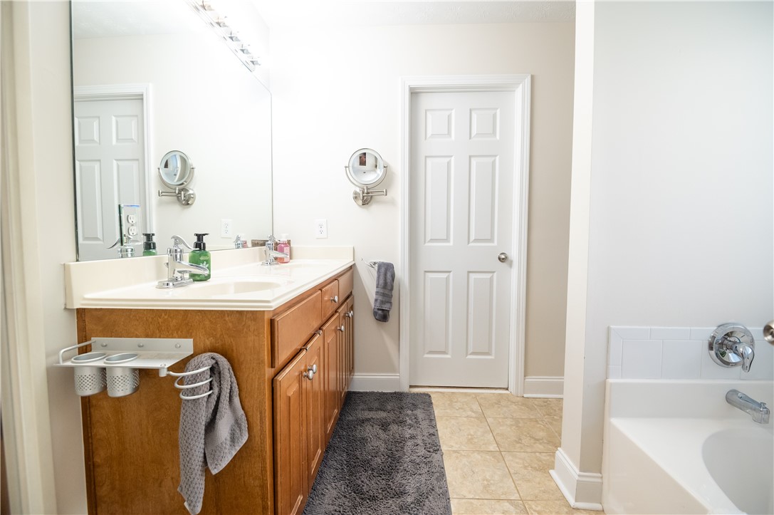 1818 SHADOW BEND LANE