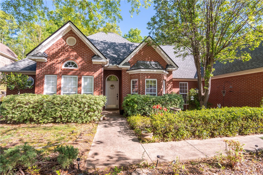 1818 SHADOW BEND LANE