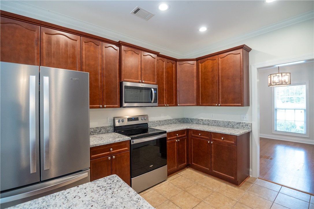 1630 ACADEMY DRIVE 901