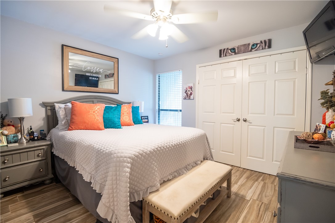 1000 STONEGATE DRIVE E