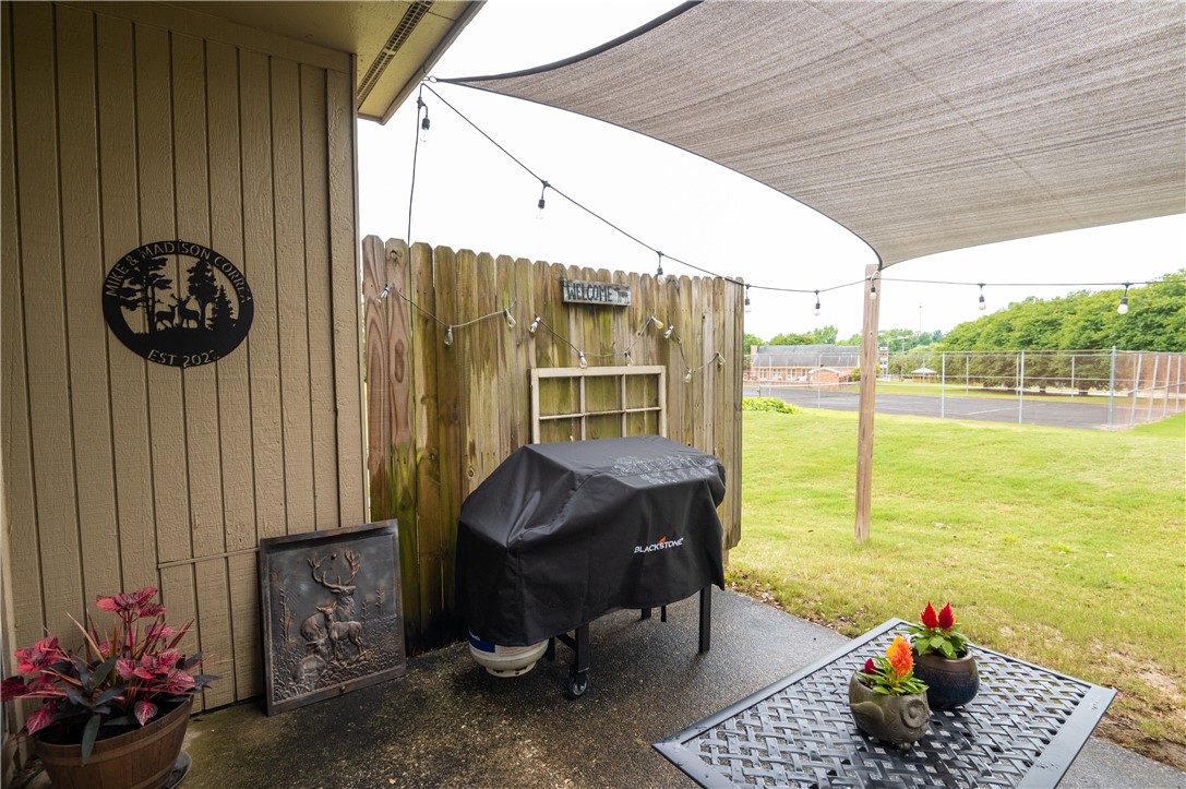 1000 STONEGATE DRIVE E