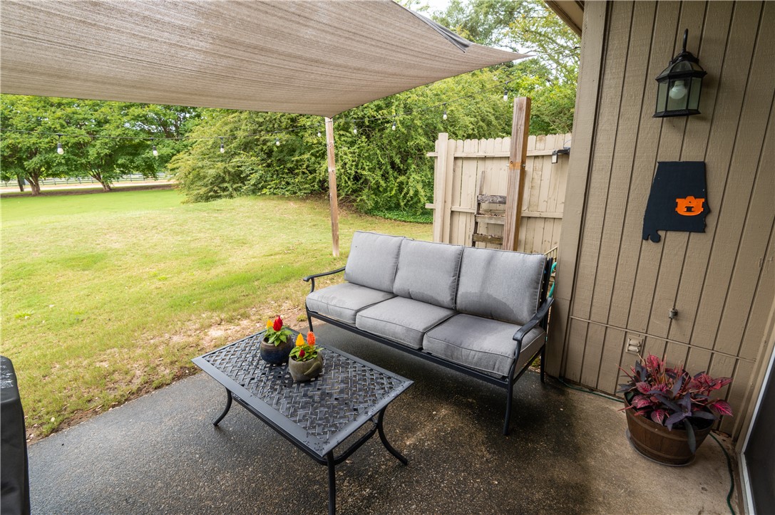 1000 STONEGATE DRIVE E