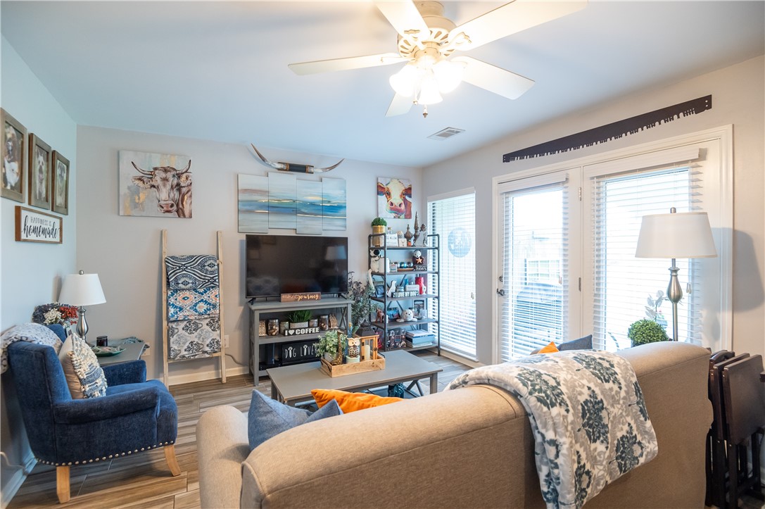 1000 STONEGATE DRIVE E