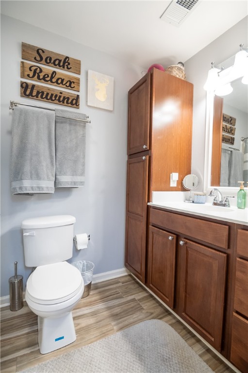 1000 STONEGATE DRIVE E