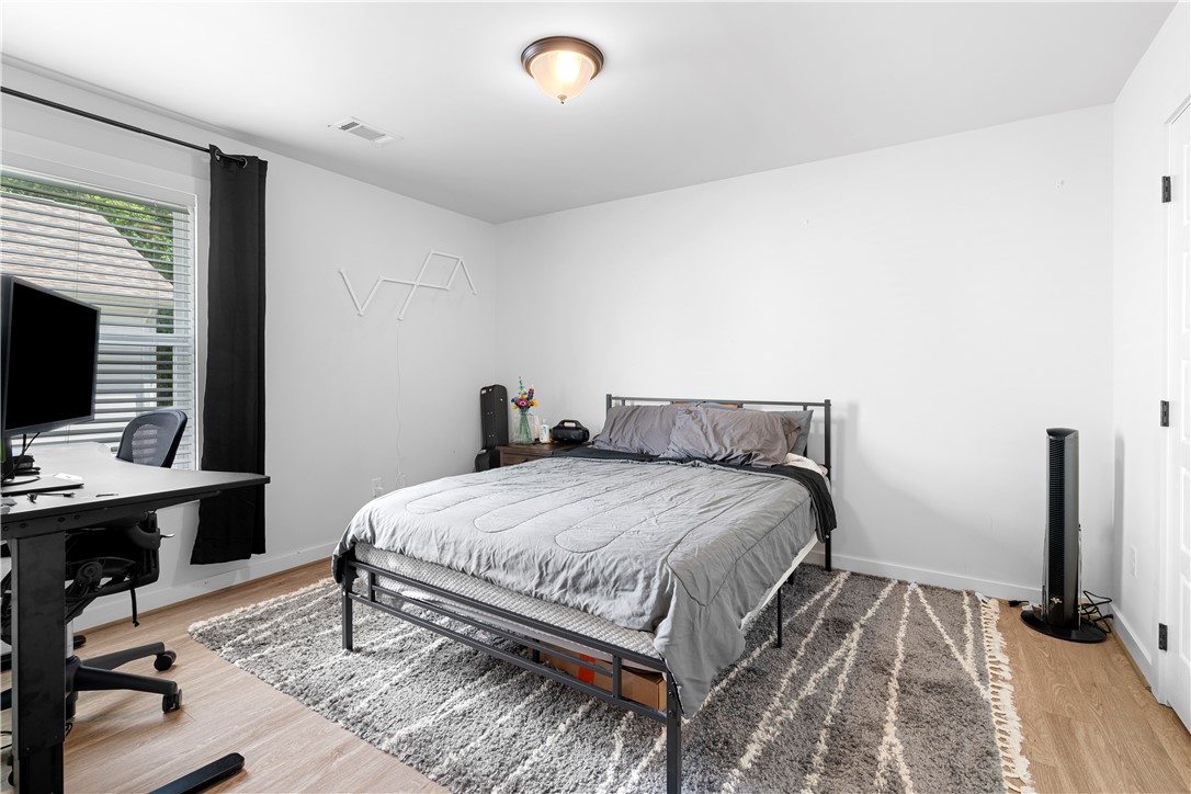 734 NORTHERN VILLAGE COURT