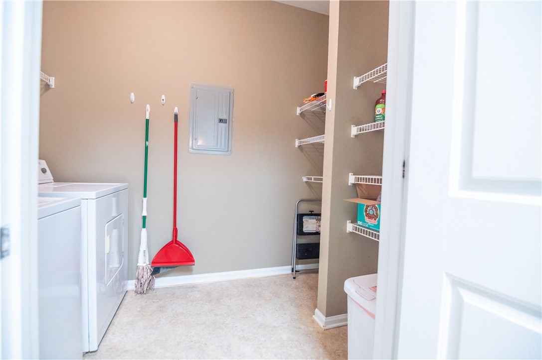 3297 S COLLEGE STREET F202