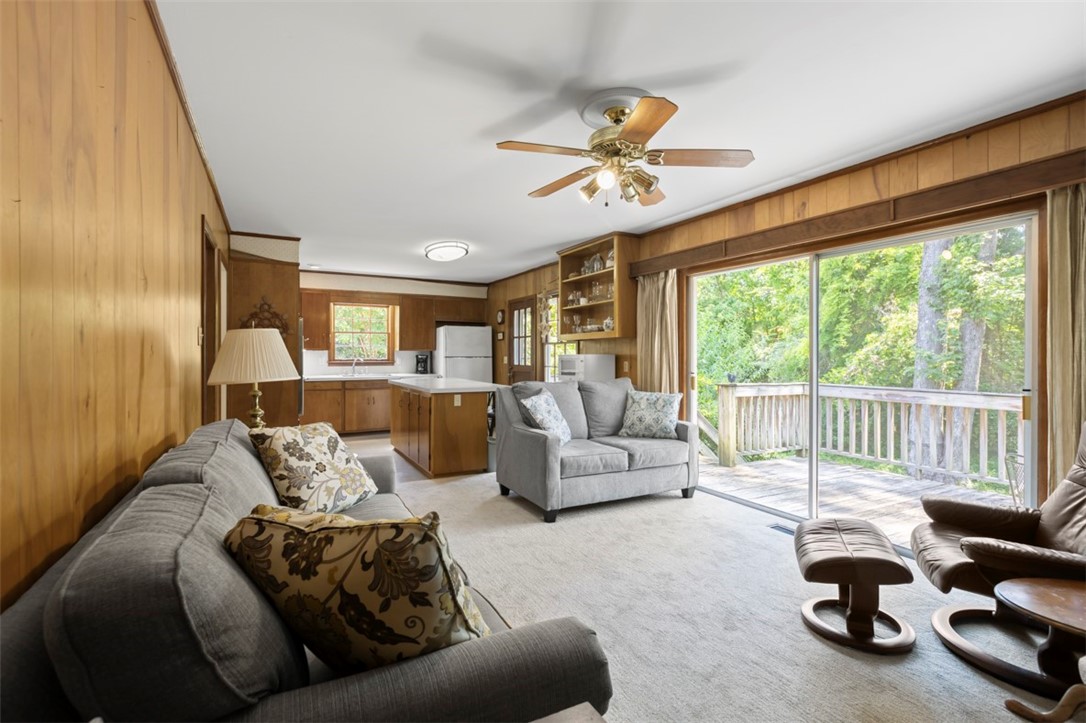 1036 TERRACE ACRES CIRCLE