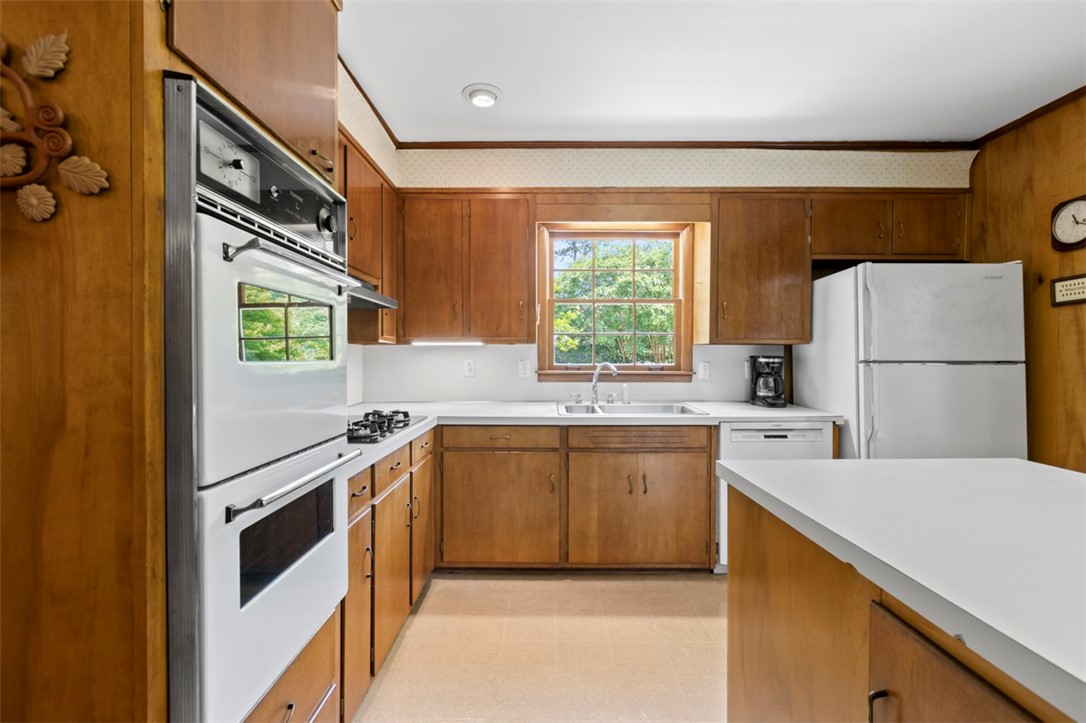 1036 TERRACE ACRES CIRCLE