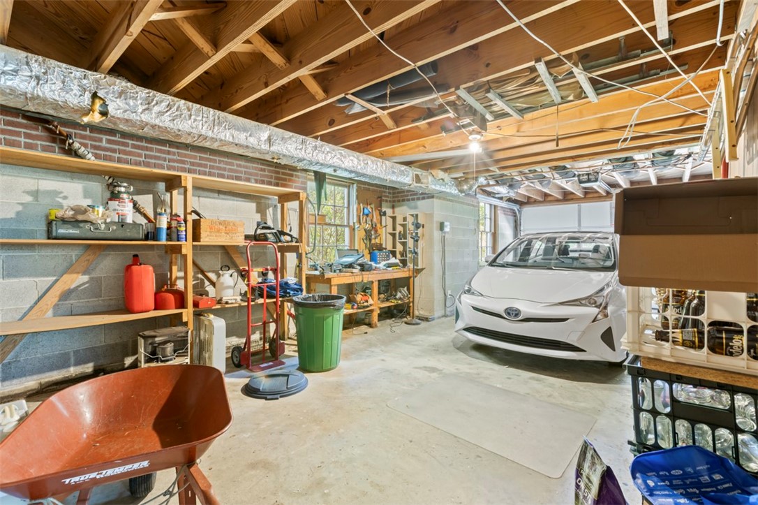 1036 TERRACE ACRES CIRCLE